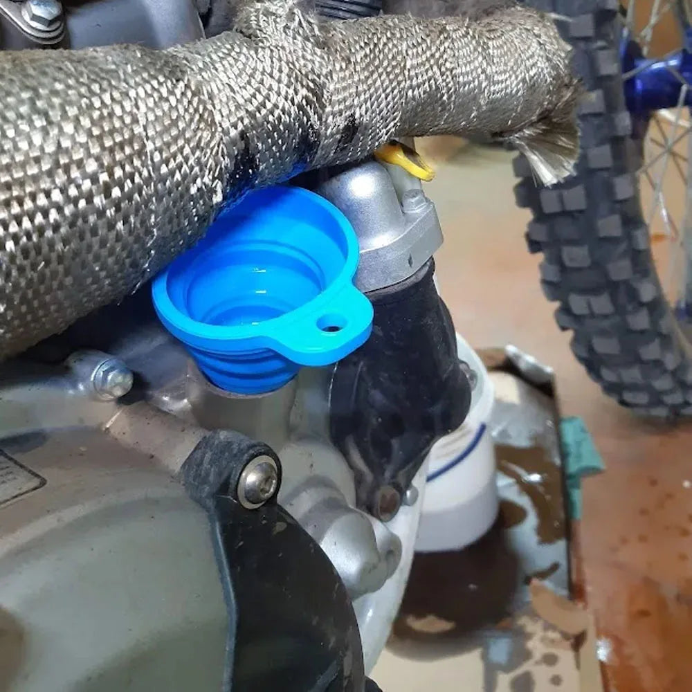 Engine Funnel Car Universal Silicone